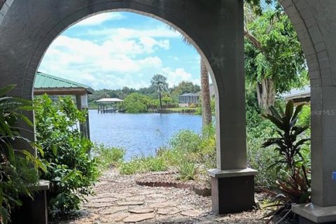 Terreno en venta en Gibsonton, Florida № 1716560 - foto 10