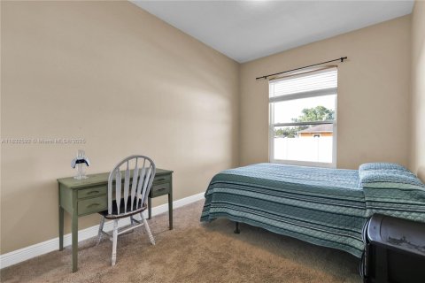 Снять в аренду виллу или дом в Киссимми, Флорида 4 спальни, № 1935483 - фото 19