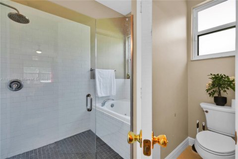 Снять в аренду виллу или дом в Киссимми, Флорида 4 спальни, № 1935483 - фото 16