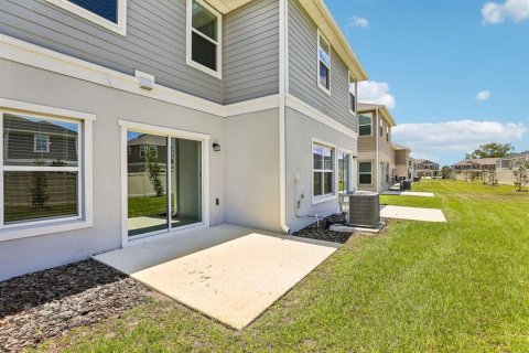 Townhouse in Lake Wales, Florida 3 bedrooms, 144.65 sq.m. № 2379413 - photo 15