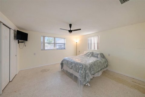 Casa en venta en Port Richey, Florida, 2 dormitorios, 120.4 m2 № 1615215 - foto 17