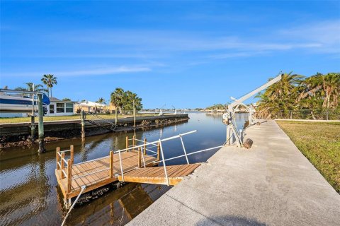 Casa en venta en Port Richey, Florida, 2 dormitorios, 120.4 m2 № 1615215 - foto 29