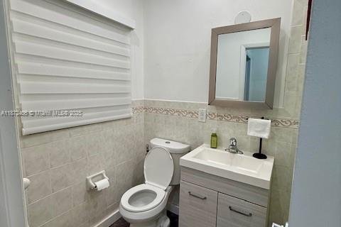 Снять в аренду виллу или дом в Майами, Флорида 4 спальни, 223.43м2, № 1920492 - фото 4