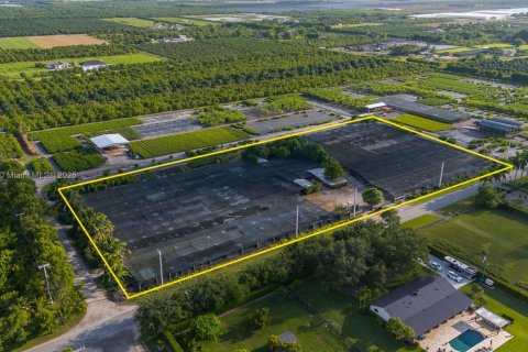 Propiedad comercial en venta en Homestead, Florida № 2154347 - foto 8