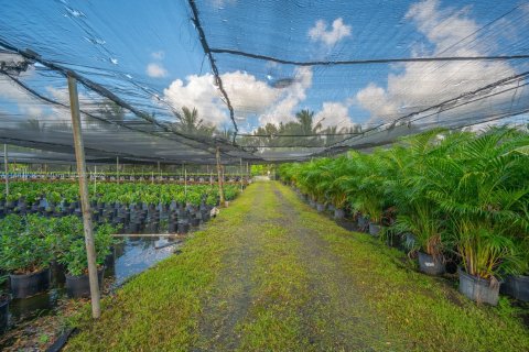 Propiedad comercial en venta en Homestead, Florida № 2154347 - foto 15