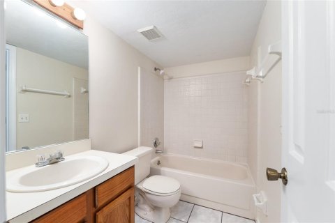 Touwnhouse à vendre à Gainesville, Floride: 2 chambres, 102.75 m2 № 1853823 - photo 22