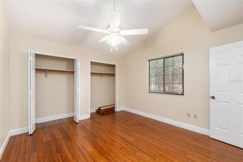 Touwnhouse à vendre à Gainesville, Floride: 2 chambres, 102.75 m2 № 1853823 - photo 13