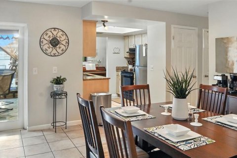 Casa en venta en Orlando, Florida, 3 dormitorios, 124.02 m2 № 1907773 - foto 7