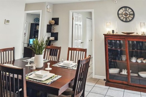 Casa en venta en Orlando, Florida, 3 dormitorios, 124.02 m2 № 1907773 - foto 8