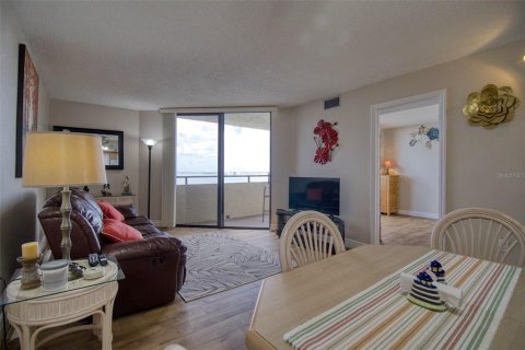 Condo in Hudson, Florida, 1 bedroom  № 1534470 - photo 27