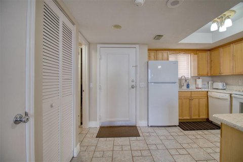 Condo in Hudson, Florida, 1 bedroom  № 1534470 - photo 20