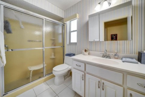 House in Port Richey, Florida 2 bedrooms, 118.36 sq.m. № 1717987 - photo 28
