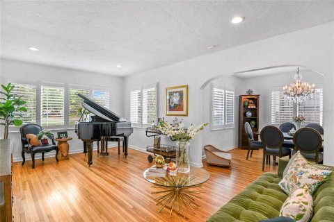 Villa ou maison à vendre à Orlando, Floride: 3 chambres, 218.23 m2 № 2299499 - photo 10
