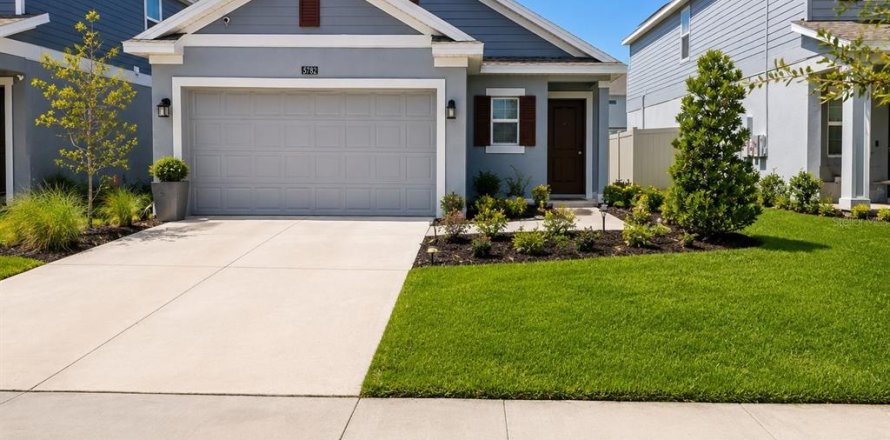 House in Kissimmee, Florida 3 bedrooms, 134.8 sq.m. № 2229932