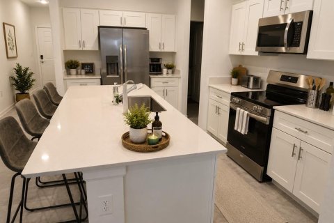 House in Kissimmee, Florida 3 bedrooms, 134.8 sq.m. № 2229932 - photo 6