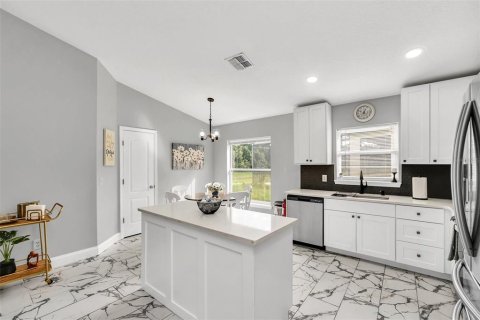 Casa en alquiler en Davenport, Florida, 4 dormitorios, 154.68 m2 № 1870265 - foto 19