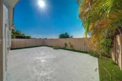 Villa ou maison à vendre à Doral, Floride: 3 chambres, 153.66 m2 № 2069372 - photo 25