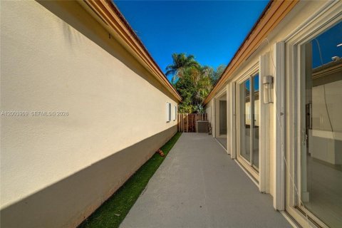 Villa ou maison à vendre à Doral, Floride: 3 chambres, 153.66 m2 № 2069372 - photo 27