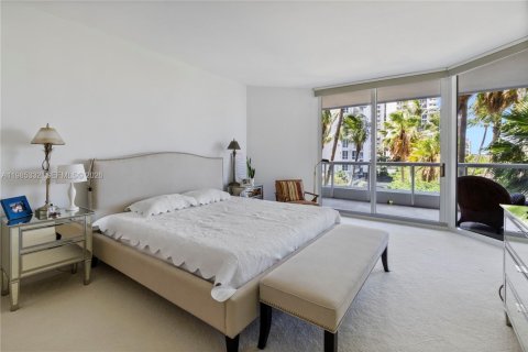 Copropriété à vendre à Aventura, Floride: 3 chambres, 275.92 m2 № 2050526 - photo 9