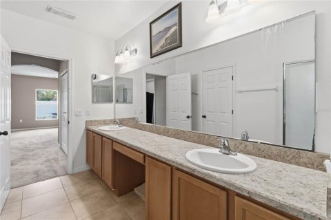 House in Kissimmee, Florida 4 bedrooms, 202.9 sq.m. № 2207136 - photo 23