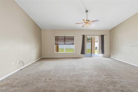 House in Kissimmee, Florida 4 bedrooms, 202.9 sq.m. № 2207136 - photo 7