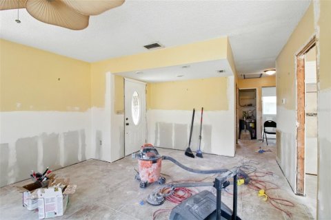 Condominio en venta en Saint Petersburg, Florida, 2 dormitorios, 91.04 m2 № 1717467 - foto 8