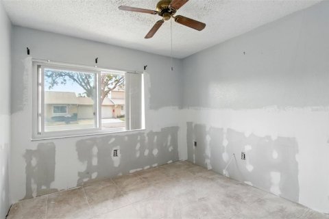 Condominio en venta en Saint Petersburg, Florida, 2 dormitorios, 91.04 m2 № 1717467 - foto 21