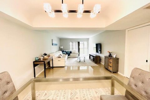 Condo in Boca Raton, Florida, 2 bedrooms № 2146154 - photo 5