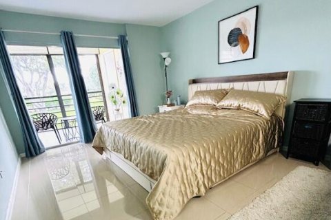 Condo in Boca Raton, Florida, 2 bedrooms № 2146154 - photo 10