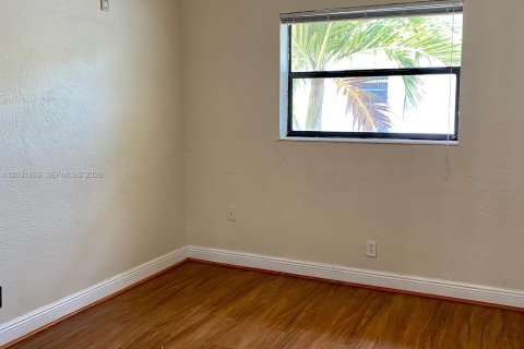 Copropriété à louer à Oakland Park, Floride: 2 chambres, 69.68 m2 № 2183259 - photo 9