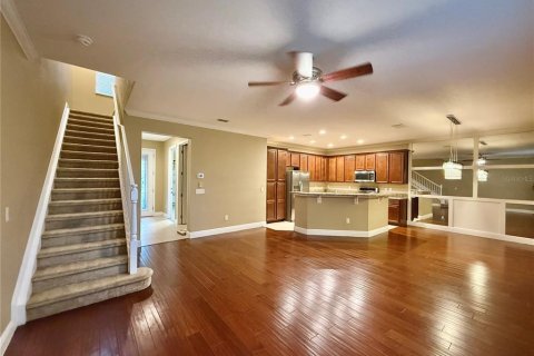 Touwnhouse à louer à Orlando, Floride: 4 chambres, 191.29 m2 № 2425302 - photo 3