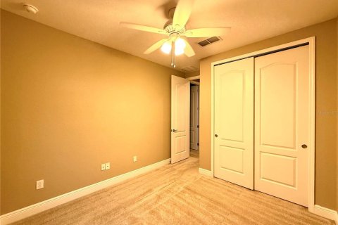 Touwnhouse à louer à Orlando, Floride: 4 chambres, 191.29 m2 № 2425302 - photo 13