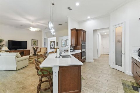 House in Kissimmee, Florida 3 bedrooms, 258.36 sq.m. № 1769713 - photo 14