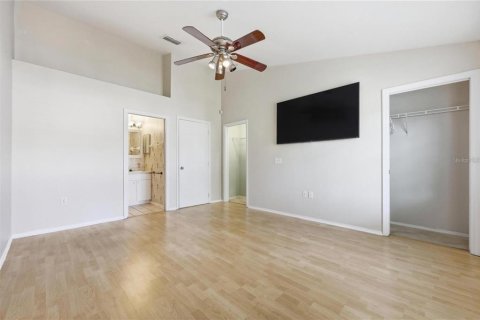 Touwnhouse à louer à Orlando, Floride: 2 chambres, 97.83 m2 № 2411517 - photo 17