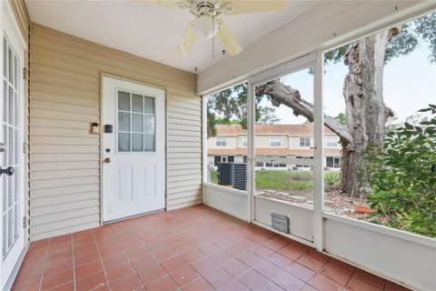 Touwnhouse à louer à Orlando, Floride: 2 chambres, 97.83 m2 № 2411517 - photo 25