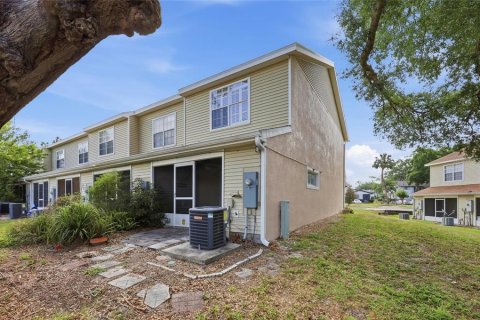 Touwnhouse à louer à Orlando, Floride: 2 chambres, 97.83 m2 № 2411517 - photo 27