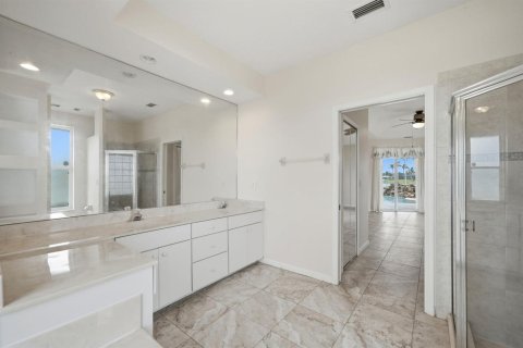 Villa ou maison à vendre à Port St. Lucie, Floride: 3 chambres, 197.79 m2 № 2401392 - photo 24