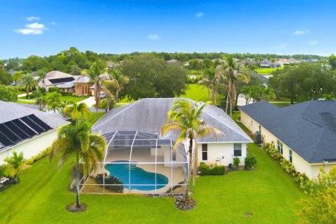 Villa ou maison à vendre à Port St. Lucie, Floride: 3 chambres, 197.79 m2 № 2401392 - photo 3