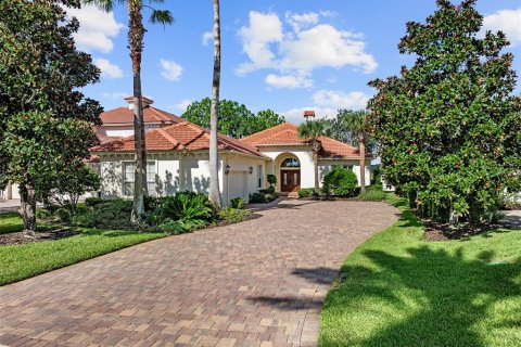 House in Saint Augustine, Florida 4 bedrooms, 301.1 sq.m. № 1913208 - photo 2