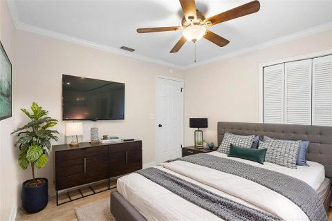Villa ou maison à vendre à Apopka, Floride: 4 chambres, 196.77 m2 № 1898612 - photo 4