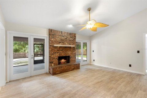 Casa en venta en Apopka, Florida, 4 dormitorios, 196.77 m2 № 1898612 - foto 16