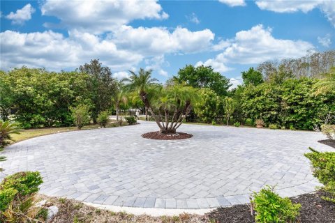 House in Orlando, Florida 4 bedrooms, 256.69 sq.m. № 1593166 - photo 11