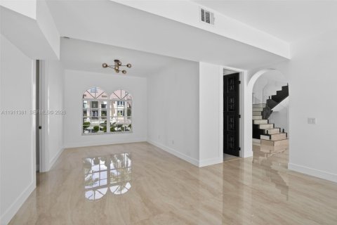 Villa ou maison à vendre à Plantation, Floride: 6 chambres, 365.11 m2 № 1977067 - photo 21