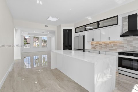 Villa ou maison à vendre à Plantation, Floride: 6 chambres, 365.11 m2 № 1977067 - photo 12