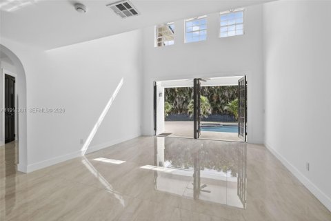 Villa ou maison à vendre à Plantation, Floride: 6 chambres, 365.11 m2 № 1977067 - photo 5