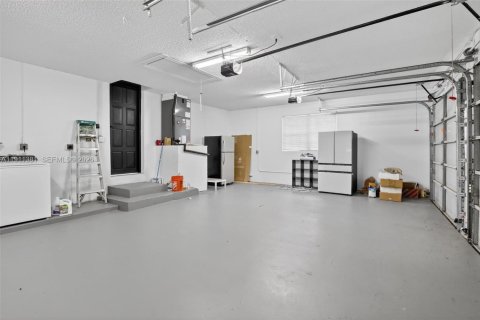 Villa ou maison à vendre à Plantation, Floride: 6 chambres, 365.11 m2 № 1977067 - photo 18