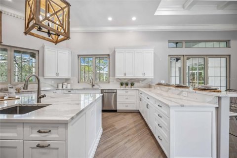 Casa en venta en Sarasota, Florida, 4 dormitorios, 410.72 m2 № 1570658 - foto 13