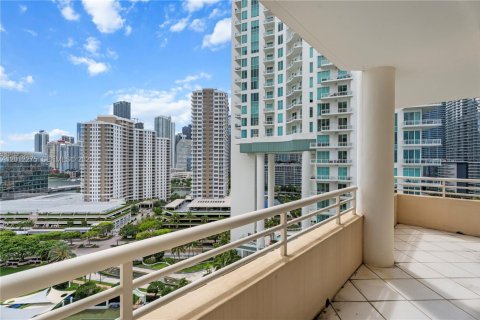 Copropriété à louer à Miami, Floride: 1 chambre, 72.46 m2 № 2075725 - photo 3