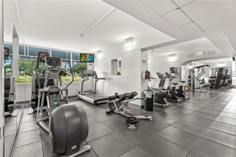 Copropriété à louer à Miami, Floride: 1 chambre, 72.46 m2 № 2075725 - photo 16