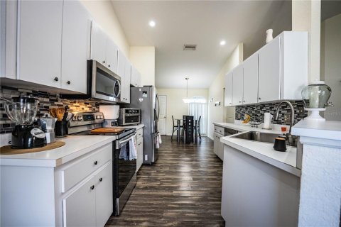 Casa en venta en Mulberry, Florida, 4 dormitorios, 168.71 m2 № 1903002 - foto 15